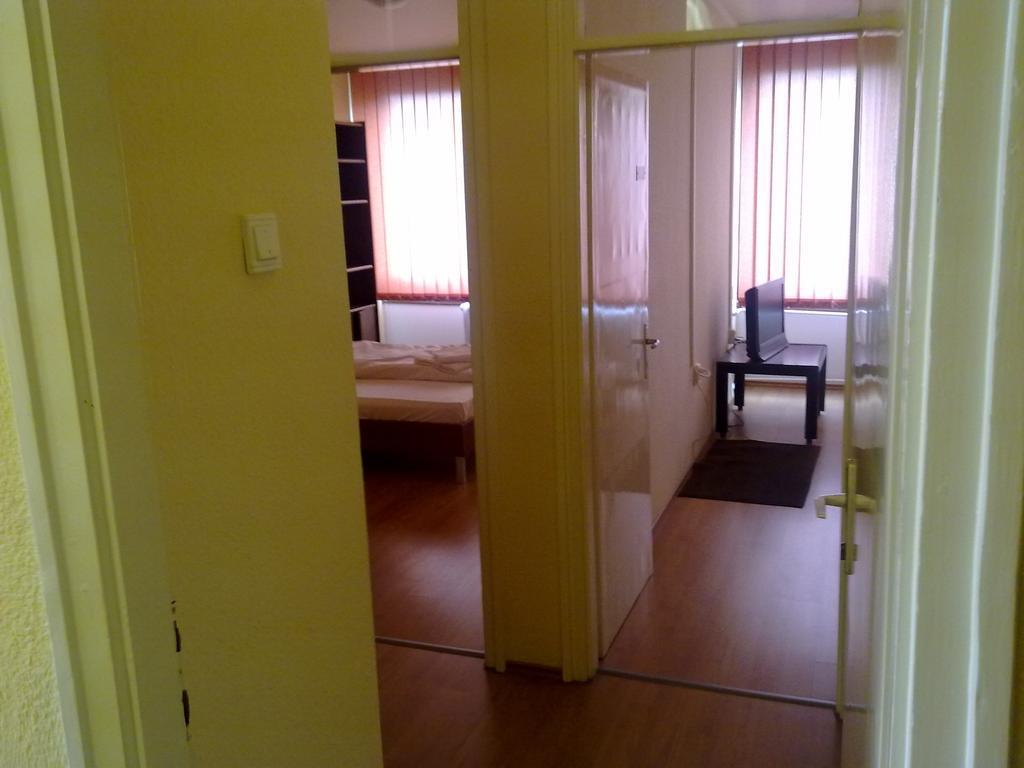 Hotel Eszterhazy Karoly Egyetem Eger Pokoj fotografie